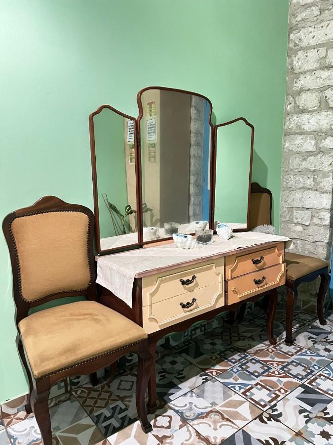 Zouglas App Guesthouse Limassol Exteriör bild